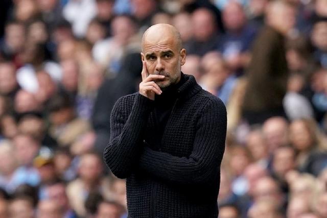 Pep Guardiola chce, aby hráči Manchesteru City nepolevili až do poslední minuty zápasu